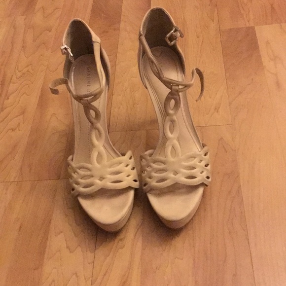 Gianni Bini Heels - Picture 4 of 4